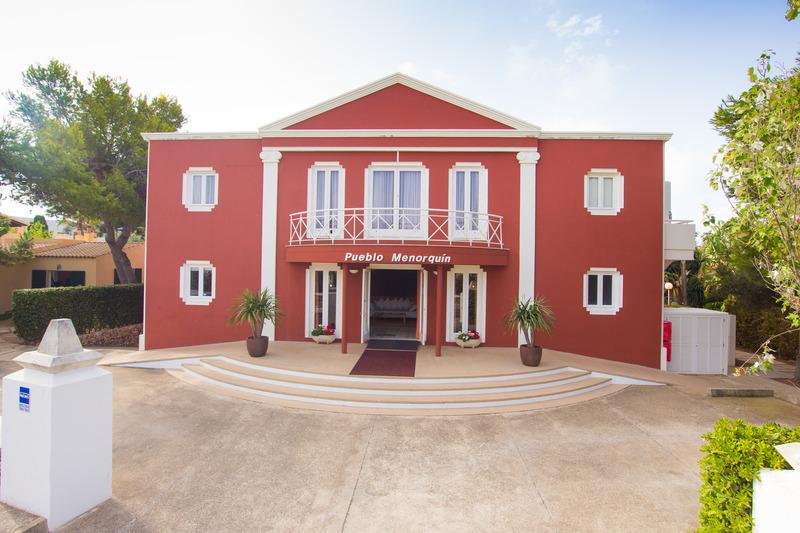Апартаменты Club Pueblo Menorquin Сьюдадела Экстерьер фото